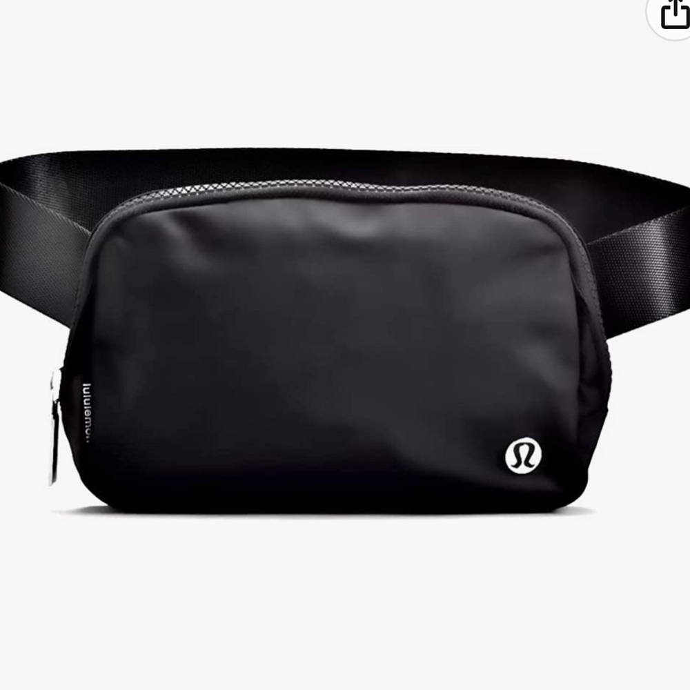Brandnew! Lululemon athletica everywhere belt bag